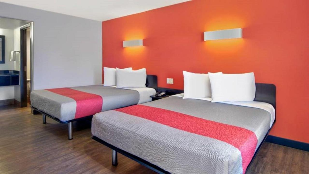 Motel 6 فيكتورفيل المظهر الخارجي الصورة