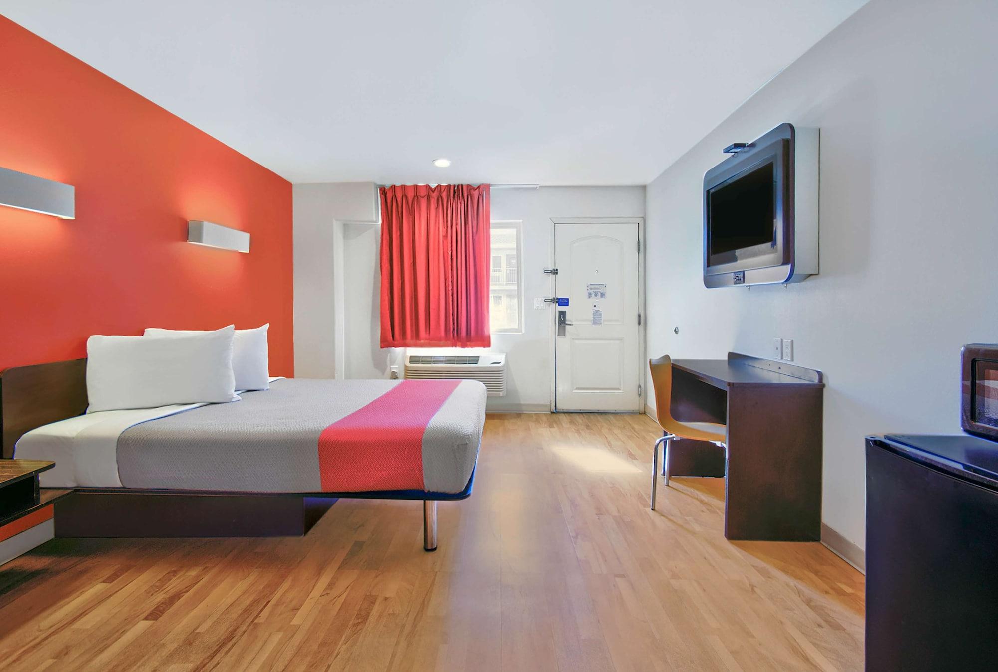 Motel 6 فيكتورفيل المظهر الخارجي الصورة