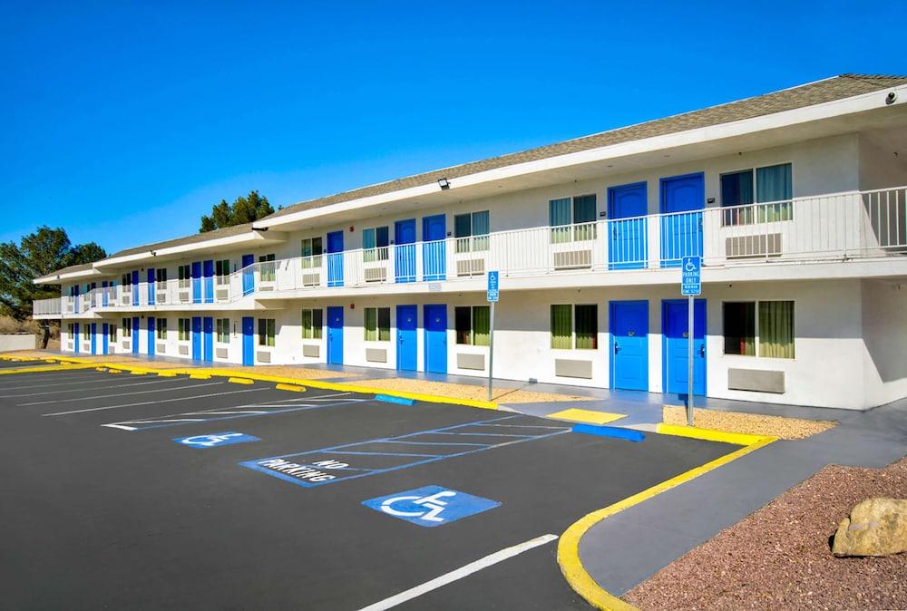 Motel 6 فيكتورفيل المظهر الخارجي الصورة