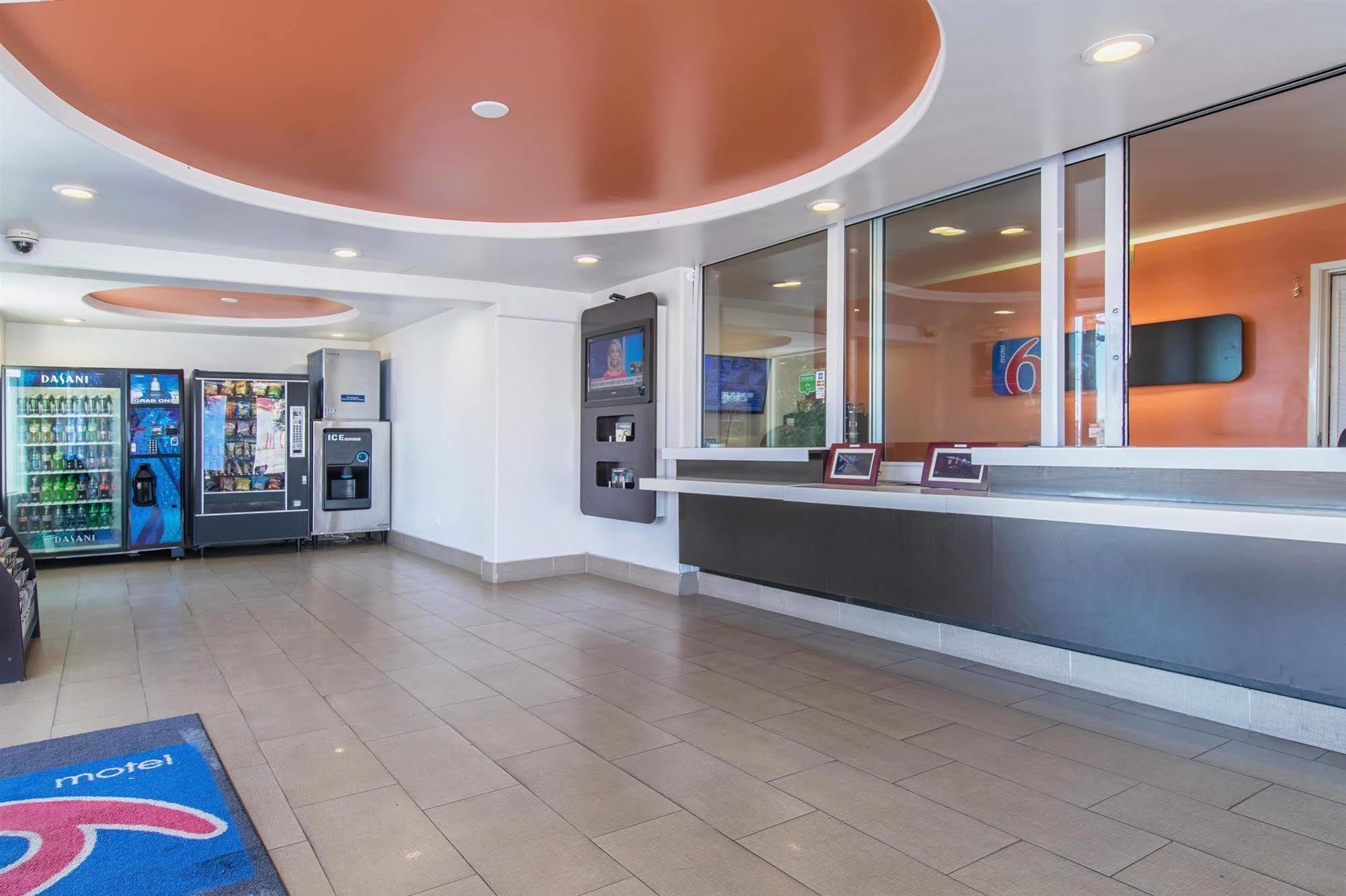 Motel 6 فيكتورفيل المظهر الخارجي الصورة