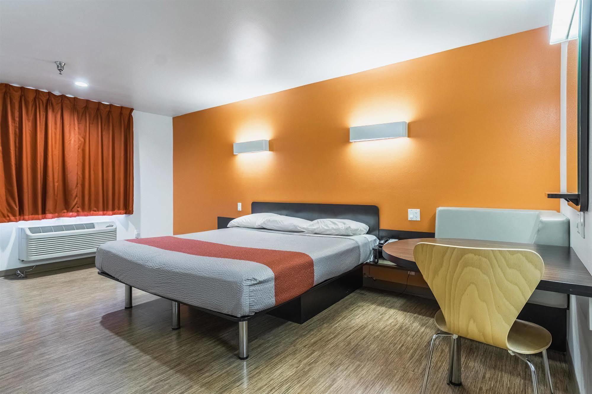 Motel 6 فيكتورفيل المظهر الخارجي الصورة